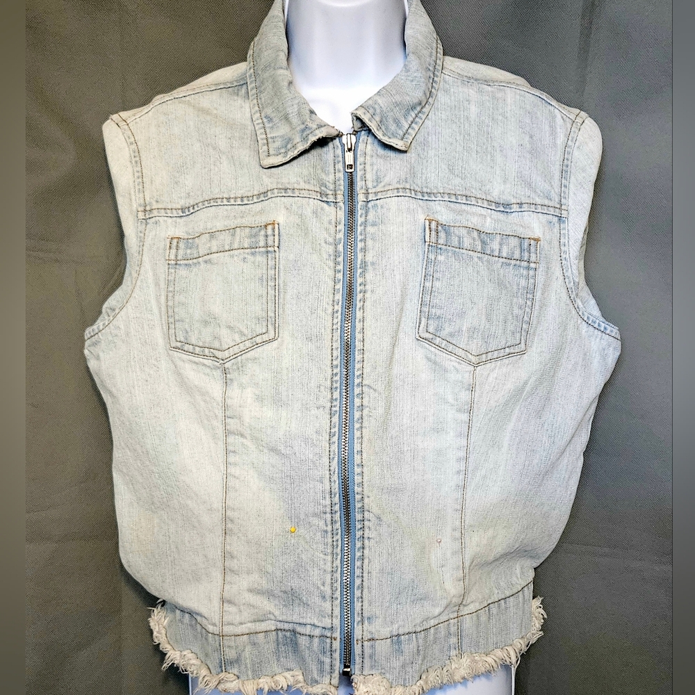 Vintage Light Blue Sleeveless Denim Vest